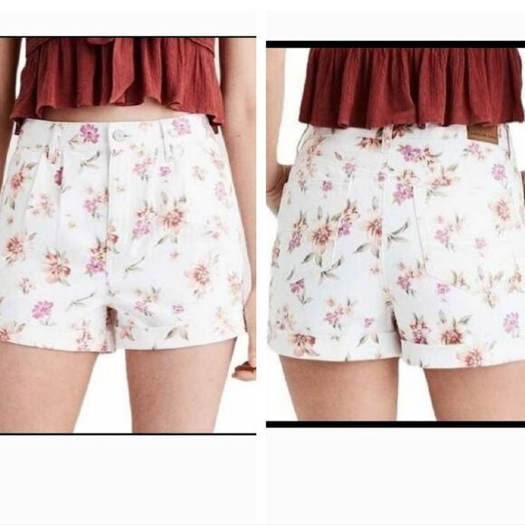 EUC American Eagle Pleated Mom Floral Jean Shorts - Picture 1 of 8